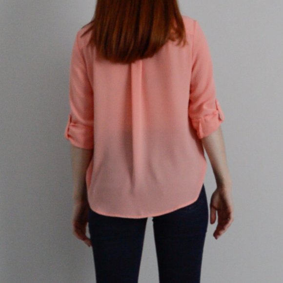 ❣️SOLD | Coral Woven Blouse with Pocket detail - Picture 3 of 3